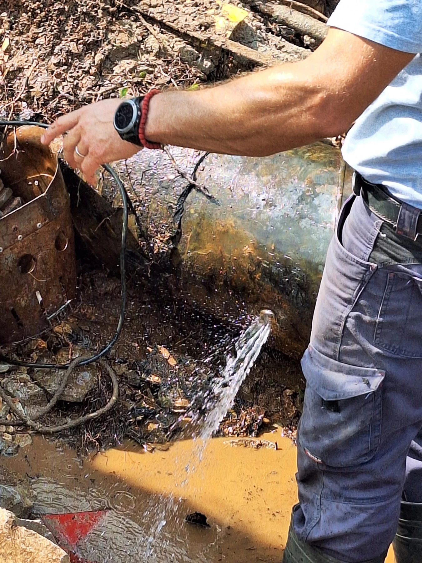 Montaža spojnica i sanacija cjevovoda na terenu — fotografija 7